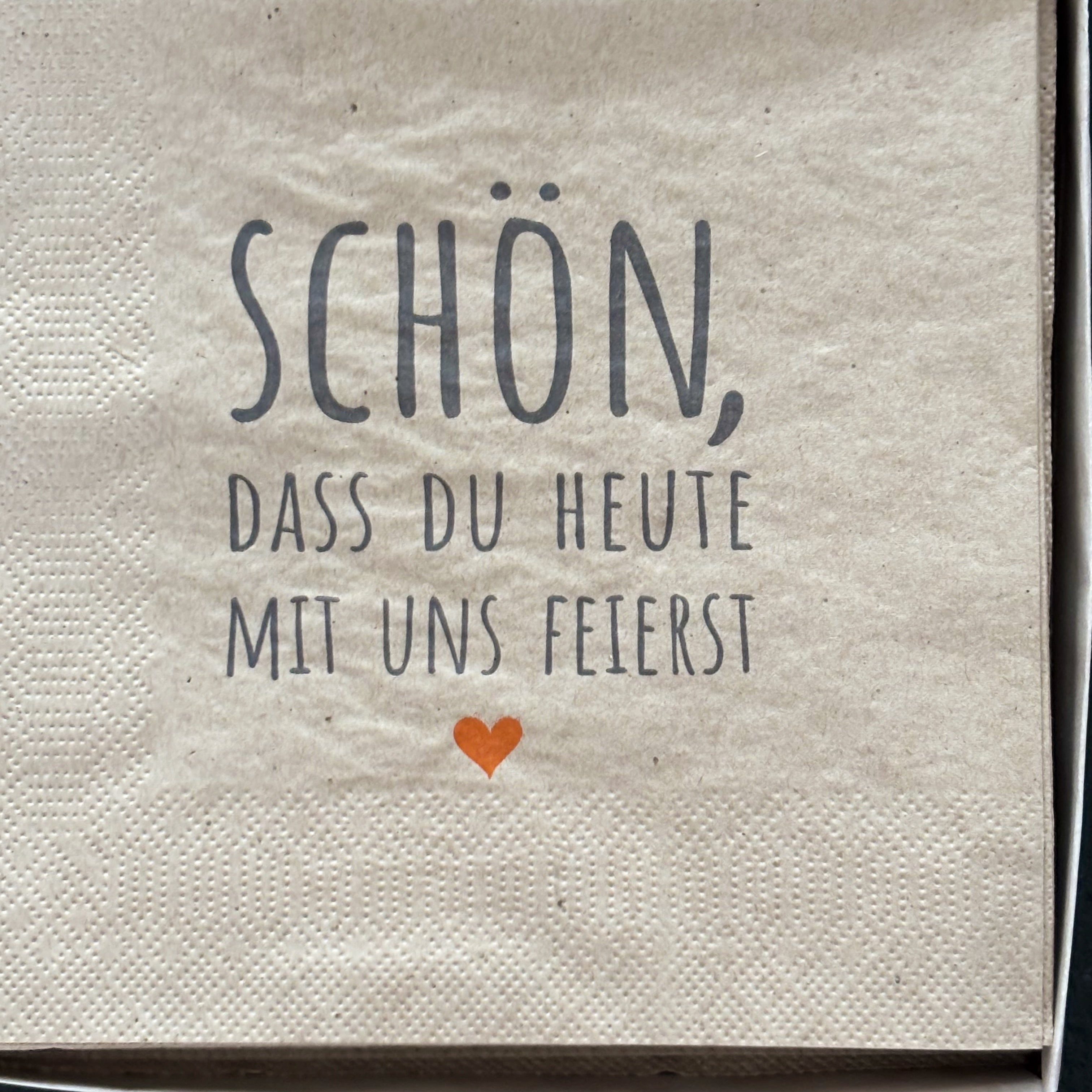 Geschenkbox: Handgefertigte Verpackung für jeden Anlass Nr. 107